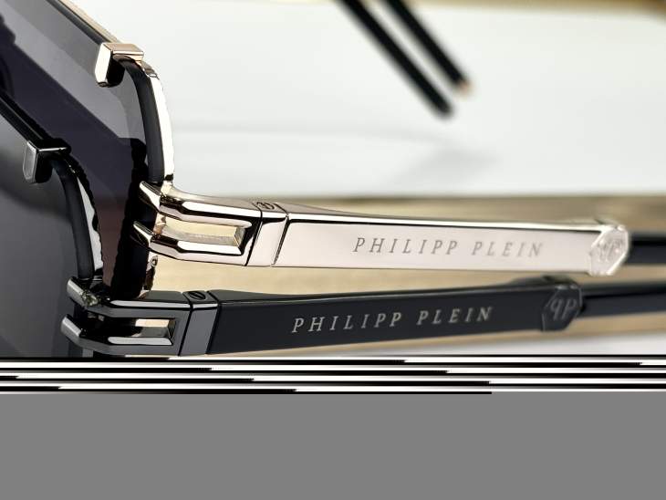 Picture of Chopard Sunglasses _SKUfw70786740fw